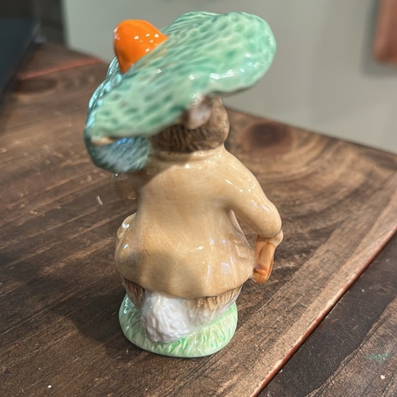 Vintage Beatrix Potter's Benjamin Bunny Figurine Beswick England - Picture 2 of 4
